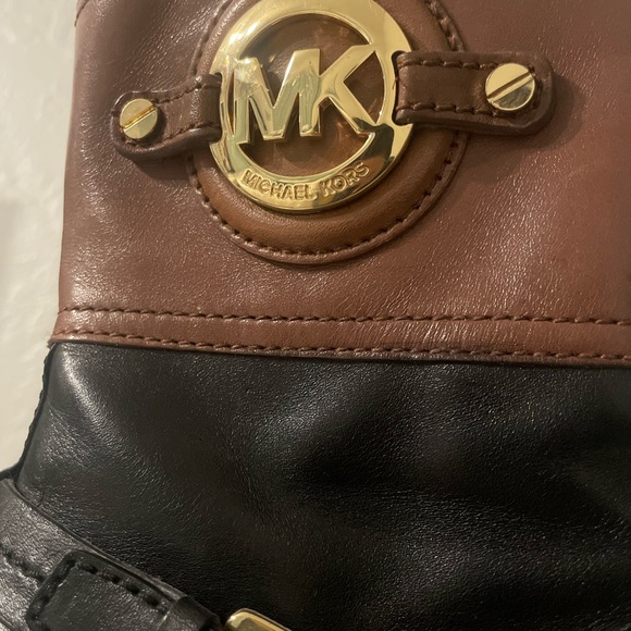 Michael Kors Stockard Two Tone Black Mocha/Brown Leather Platform Heel Boots 6M - Picture 7 of 14